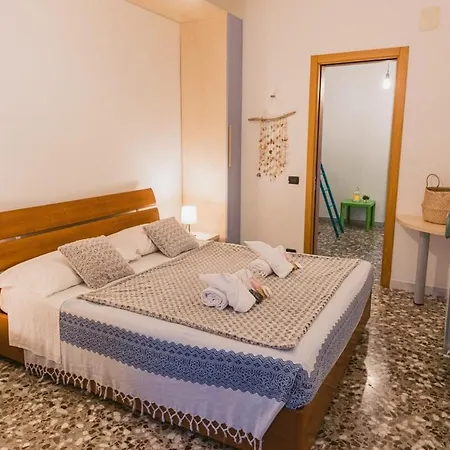 Holiday home Il Mare Tra I Tetti - Casa Indipendente Nel Centro Storico *
