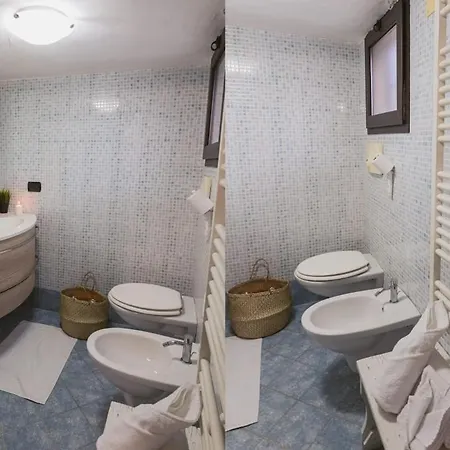 Holiday home Il Mare Tra I Tetti - Casa Indipendente Nel Centro Storico